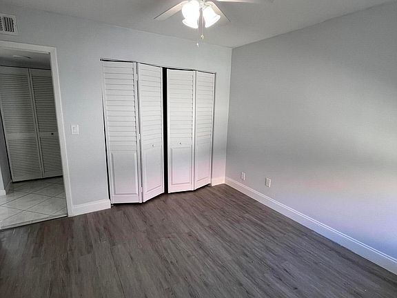 4th image of 159 NW 70th St APT 408