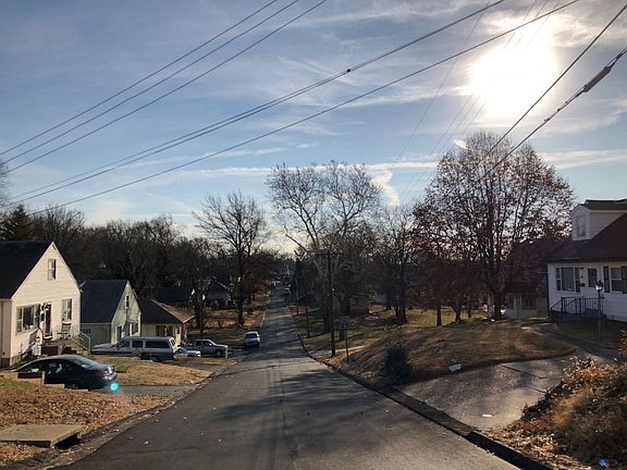 4th image of 2536 Ada Ave
