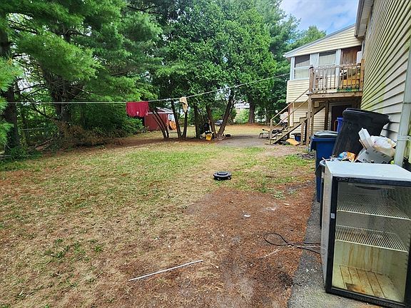 5th image of 35 Delorenzo Dr