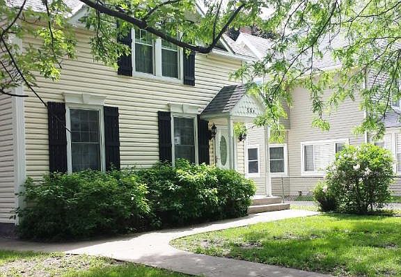 2nd image of 50 Wyoming St E