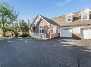 1 Joseph Dr, Raritan Twp., NJ 08822