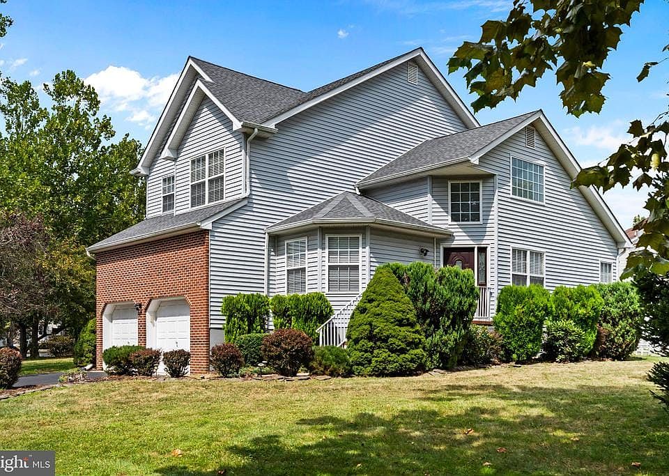 1st image of 87 Canal View Dr