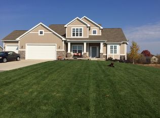 1633 68th St SW, Byron Center, MI 49315