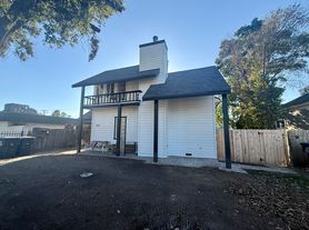 607 S Garden St, Visalia, CA