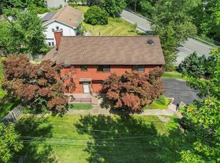 4 Mack Pl, Monroe, NY 10950