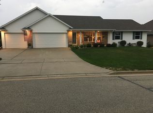 3367 Sitka St, Green Bay, WI 54311