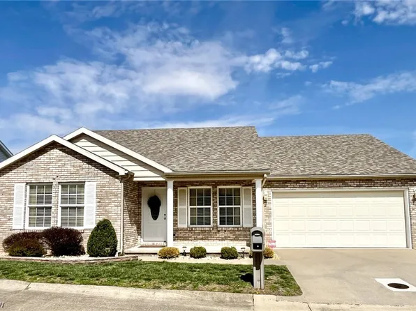 2213 Packard Ct, North Parkersburg, WV 26104