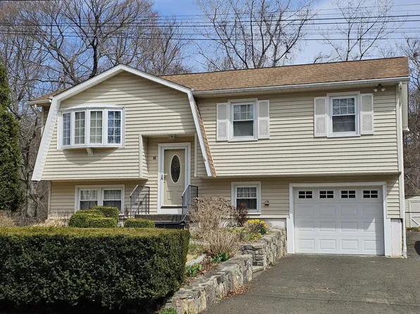 86 Purcell Drive, Danbury, CT 06810