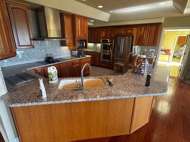 7000 Monument Dr — Photo 10