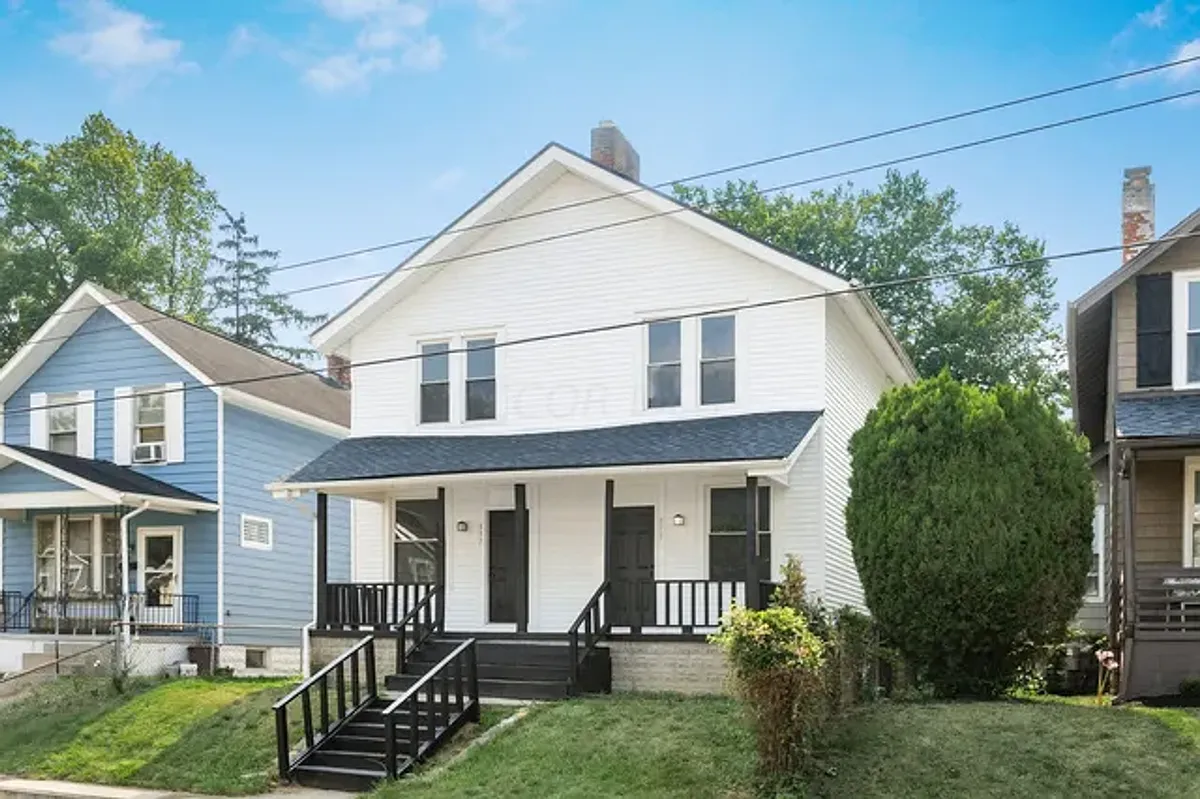 Building Photo - 975-977 Miller Ave