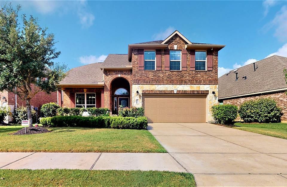 1st image of 28511 Pleasant Forest Dr