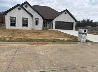 11 Duncan Ln, Vilonia, AR 72173