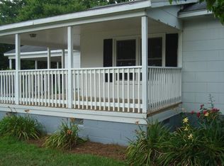 120 A St, Cove City, NC 28523