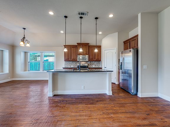 2nd image of 4910 Camp Verde Cir