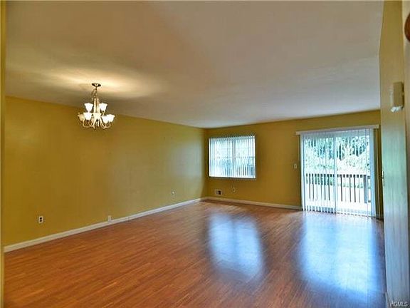 4th image of 573 Lenape Ct