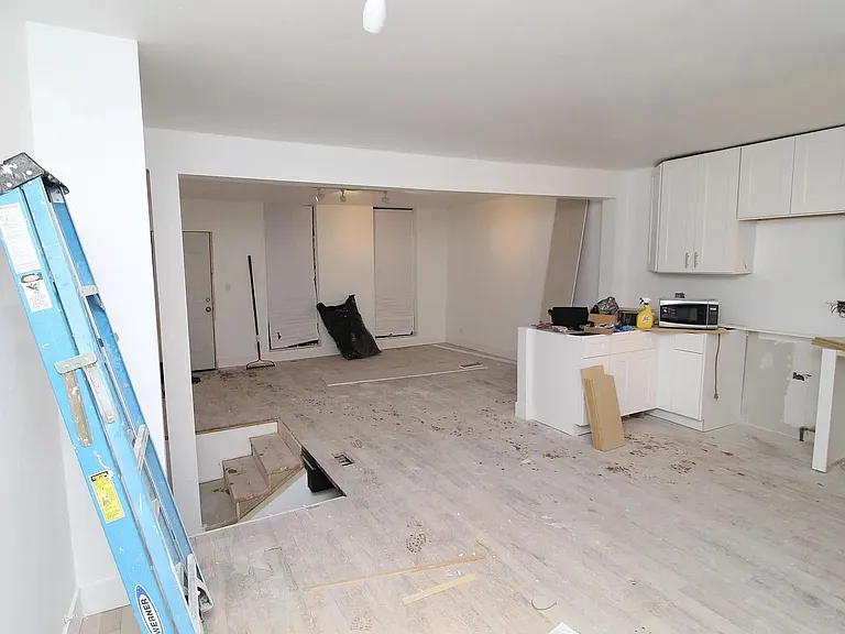 923 S Carpenter St #1F — Photo 27