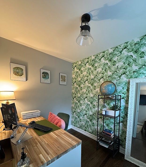 Den or office space with great natural light.