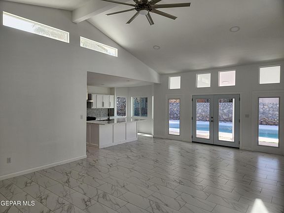 4th image of 6728 Amposta Dr