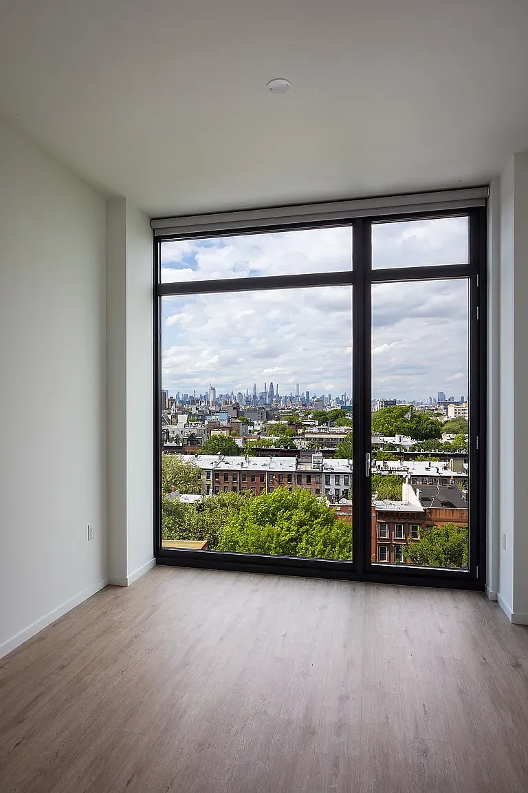 12 Halsey Street — Photo 1