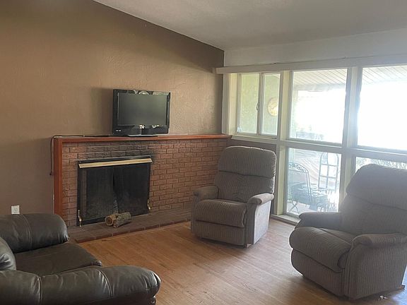 5th image of 2905 Ortiz Dr NE