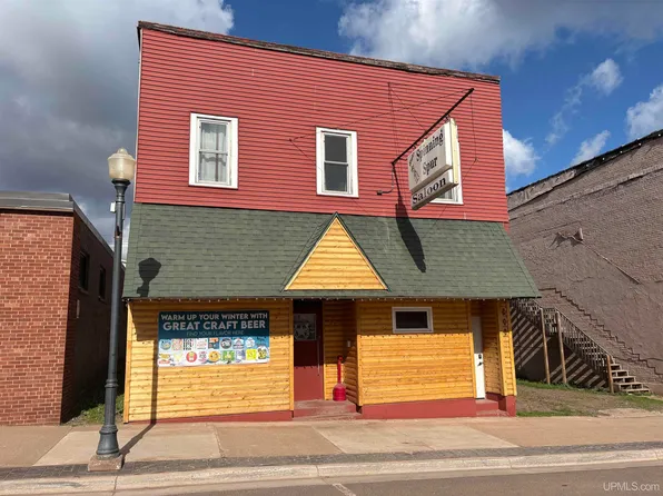 208 S Sophie St, Bessemer, MI 49911