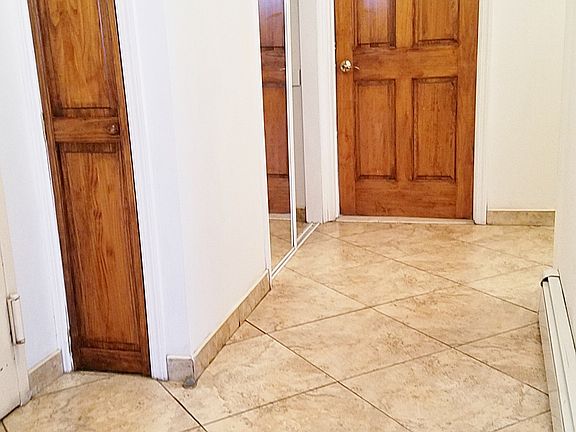 3rd image of 10254 47th Ave APT 3