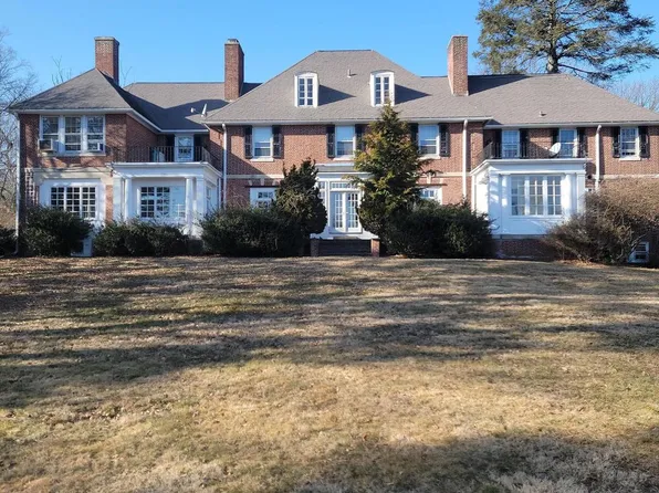 331 Radnor Chester Rd, Villanova, PA 19085