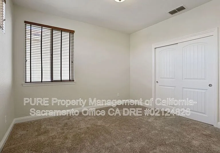 1571 Radford Loop — Photo 36