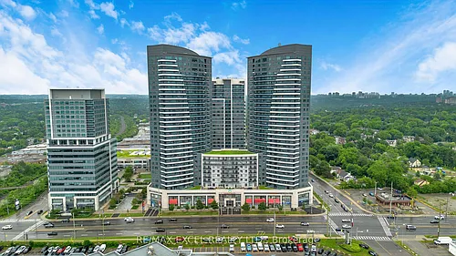 7161 Yonge St Photo 1 7161 Yonge St Photo 1