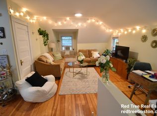 37 Beals St, Brookline, MA 02446