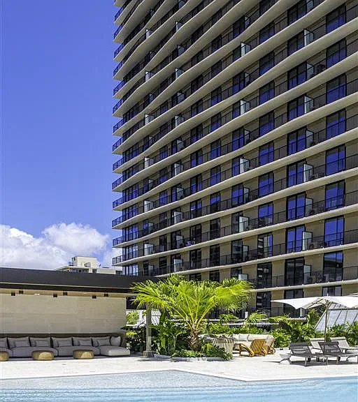 Lilia Waikiki — Photo 20
