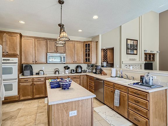 5th image of 12186 Glasgow Ct