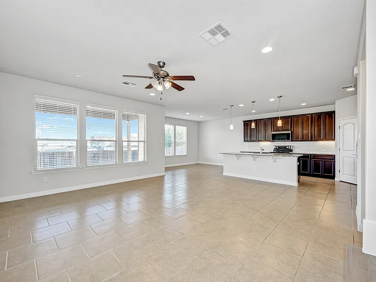 3618 Kennedy Grace Ln — Photo 17