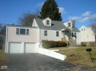 39 Linda Dr, Bridgeport, CT 06606