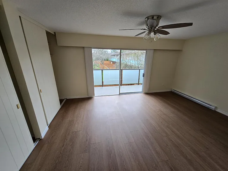 1780 Forest Rd — Photo 16