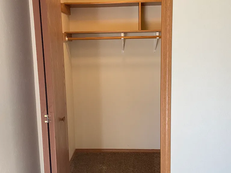 Elkay Lane Apartments — Photo 9
