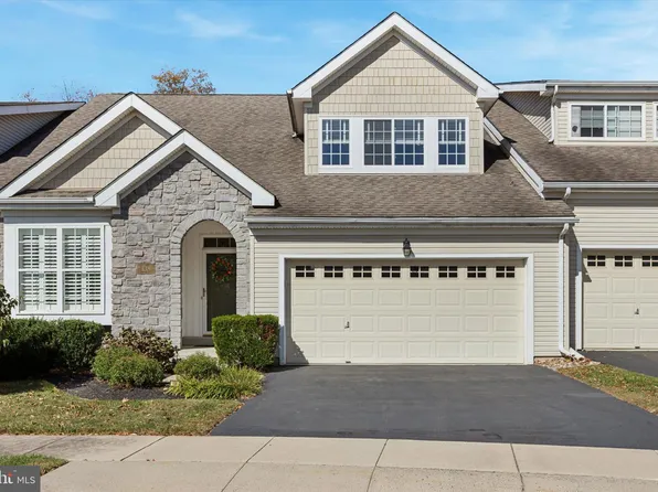 138 Lattice Ln, Collegeville, PA 19426