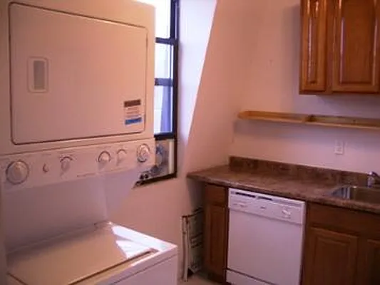 Rented by Corcoran | media 33