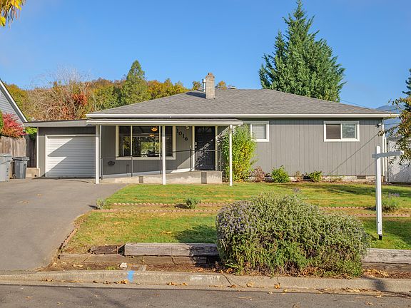 2nd image of 1016 NW Bellevue Pl