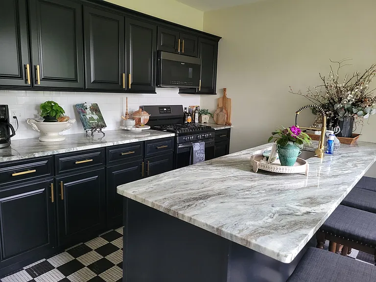 1450 East Ave #1 — Photo 6