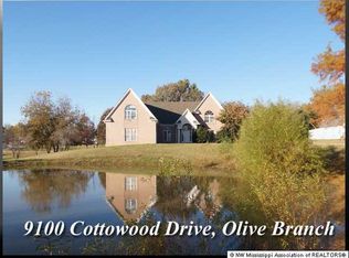 9100 Cottonwood Dr, Olive Branch, MS 38654