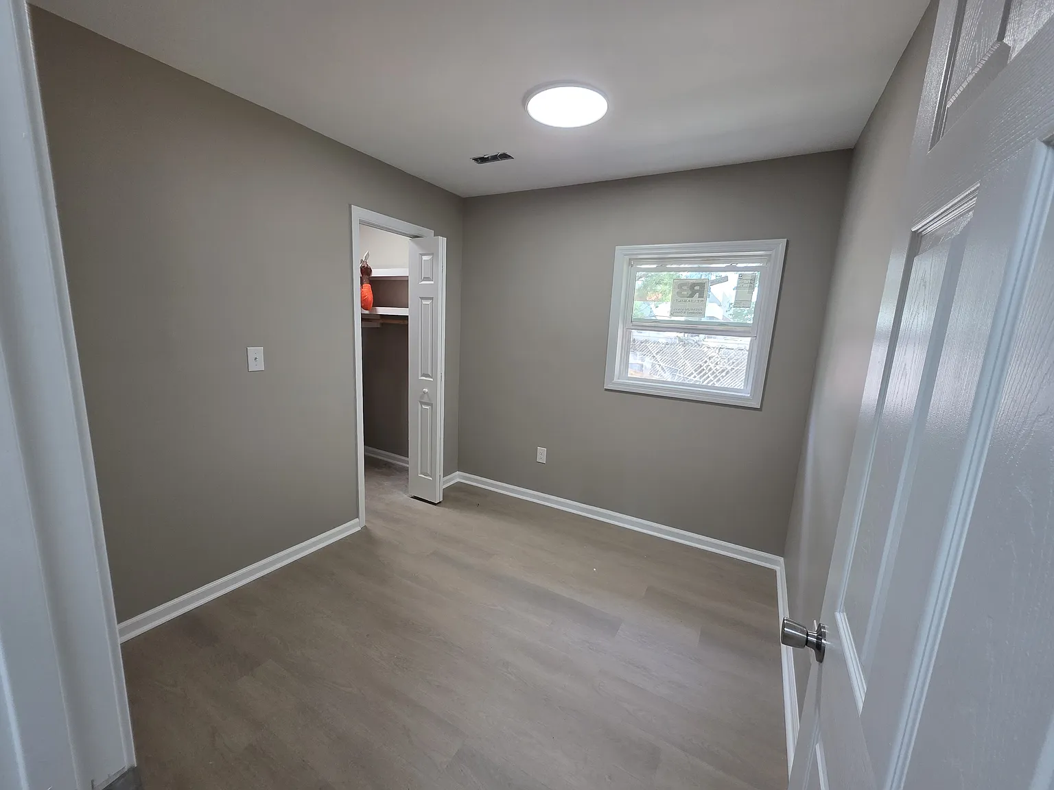 148 Par Dr — Photo 4