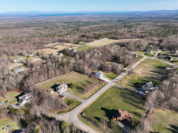 47 Spring Run, Morrisonville, NY 12962