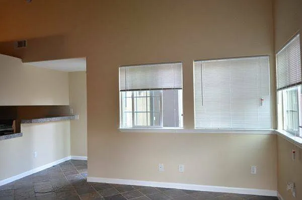 8748 Kelley Dr — Photo 7