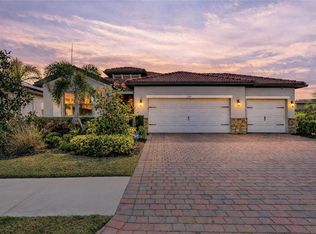 277 Villoresi Blvd, Nokomis, FL 34275