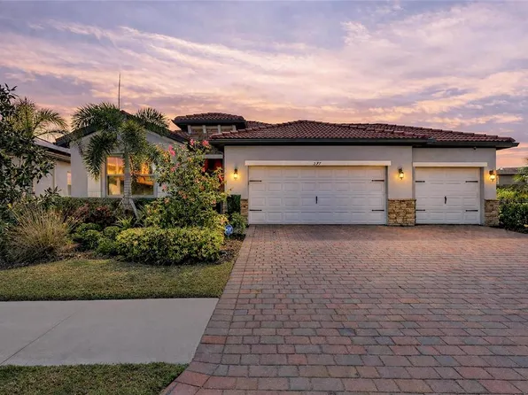 277 Villoresi Blvd, Nokomis, FL 34275