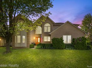 57643 Merlene Dr, Washington, MI 48094