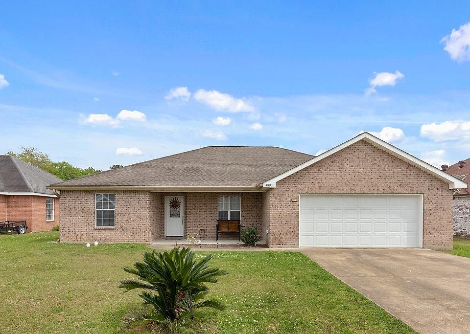 1st image of 1300 Athalee St