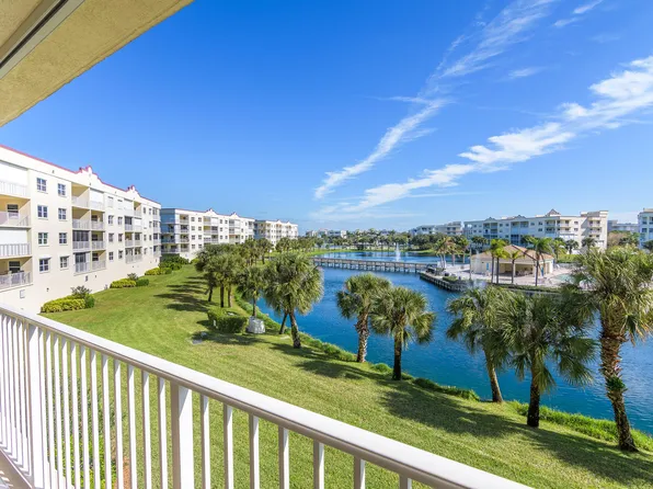 8931 Lake Dr APT C303, Cape Canaveral, FL 32920