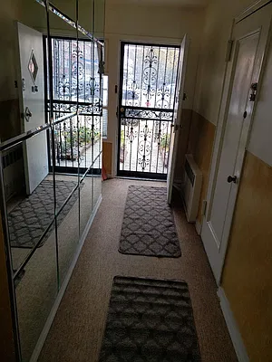 Rented by US # 1 Realty | media 25